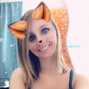 Meet your Posher, Brittney